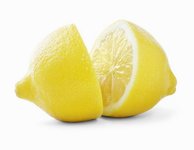 Recept na neviditelnost: potřete si obličej a hlavně oči citronovou šťávou.